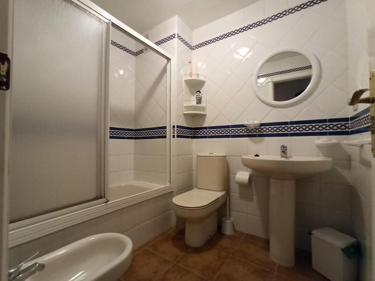 Apartamento 1 Dormitorio En Primera Linea De Playa Исла-Канела Экстерьер фото