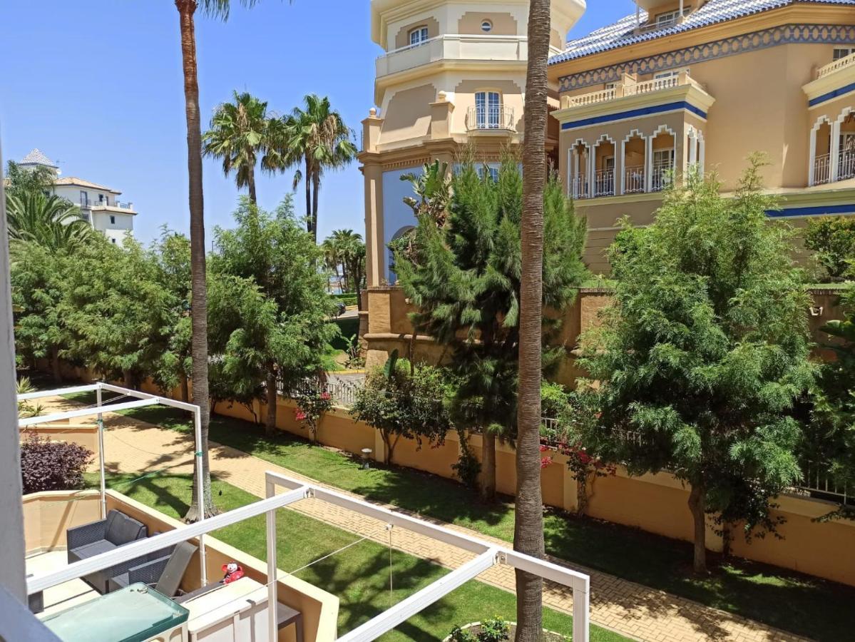 Apartamento 1 Dormitorio En Primera Linea De Playa Исла-Канела Экстерьер фото