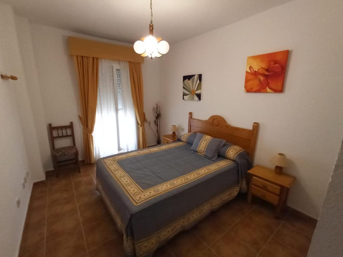 Apartamento 1 Dormitorio En Primera Linea De Playa Исла-Канела Экстерьер фото